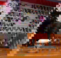 Cat Cuddle Cafe - Accommodation Batemans Bay