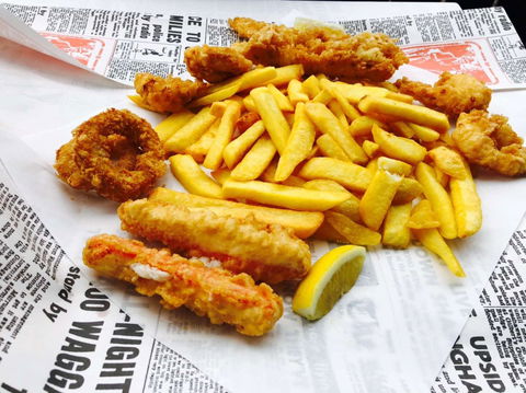 Oakleigh Fish & Chippery - Accommodation Batemans Bay 0