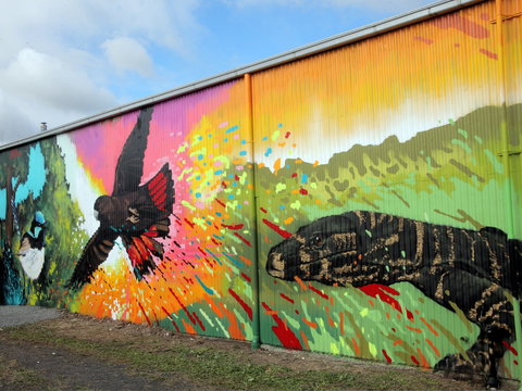 Bull Bar & Gallery - Accommodation Batemans Bay 2