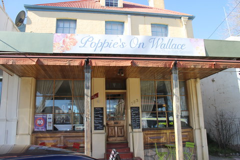 Poppies On Wallace - Accommodation Batemans Bay 1