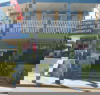 The Point Cafe and Takeaway - Accommodation Batemans Bay