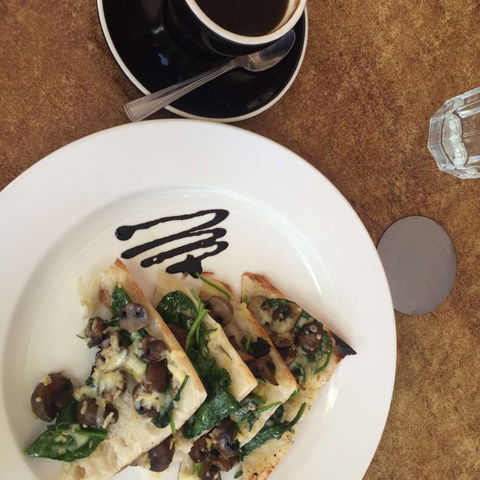 Coffee Drop Cafe Espresso Bar - Accommodation Batemans Bay 0