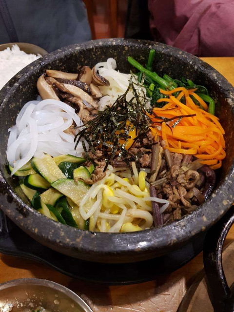 Maroo - Accommodation Batemans Bay 0