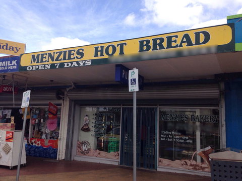 Menzies Hot Bread - Accommodation Batemans Bay 0