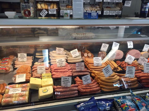 Brot & Wurst - Accommodation Batemans Bay 0