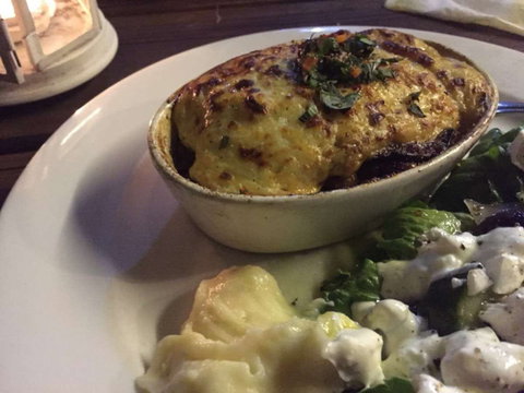 Lefty's Restaurant - Accommodation Batemans Bay 0