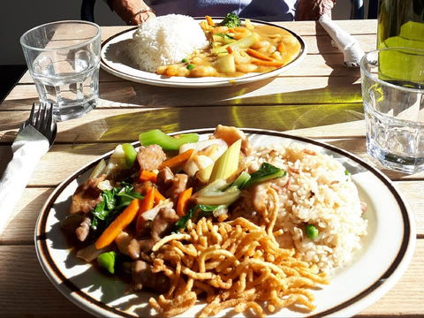 New Golden Lake Chinese Restaurant - Accommodation Batemans Bay 0