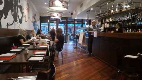 Racetrack Cafe - Accommodation Batemans Bay 0