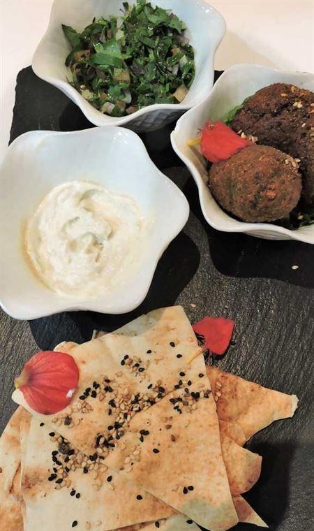 Short Order Burger Co - Accommodation Batemans Bay 4