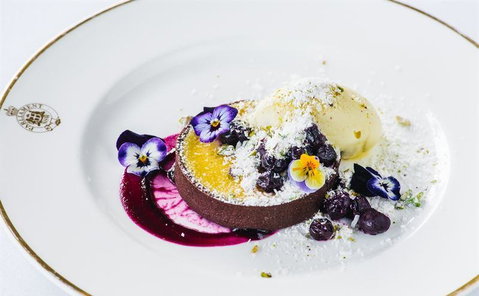 SJ's Brasserie - Accommodation Batemans Bay 10