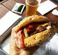 Grand Trailer Park Taverna - Accommodation Batemans Bay