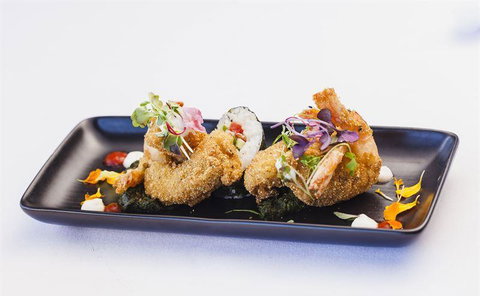 L' Aqua Restaurant - Accommodation Batemans Bay 2