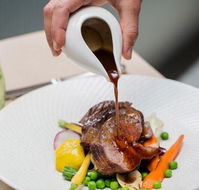 Sticky Fingers Pizzeria - Accommodation Batemans Bay