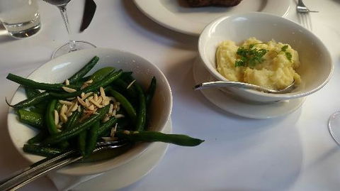 Verandah Restaurant & Bar - Accommodation Batemans Bay 0