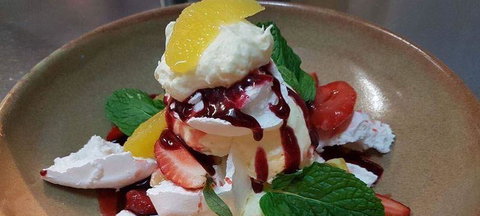 The Killer Tomato Pizzeria - Accommodation Batemans Bay 2