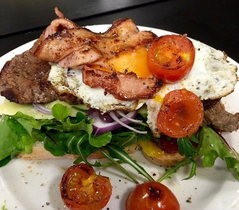 Salingers Cafe - Accommodation Batemans Bay 13