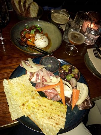 Big Poppa's - Accommodation Batemans Bay 0