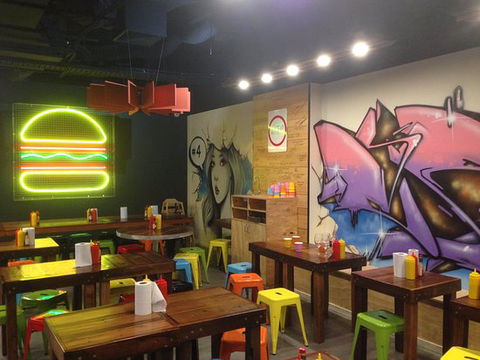 Hello Harry Portside - Accommodation Batemans Bay 0