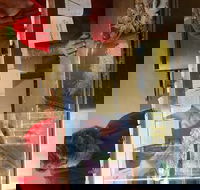 Bruce's Ozzie Pizza  Ribs