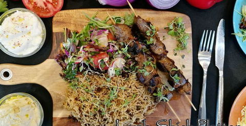 Mt Everest Nepalese Restaurant - Accommodation Batemans Bay 24