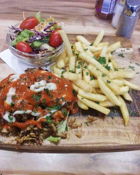 Mt Everest Nepalese Restaurant - Accommodation Batemans Bay 27