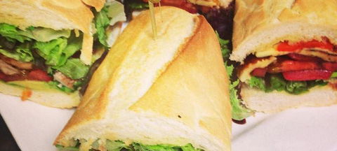 Whisk & Grind - Accommodation Batemans Bay 9