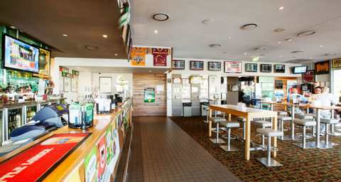 Pelican Waters Tavern - Accommodation Batemans Bay 1