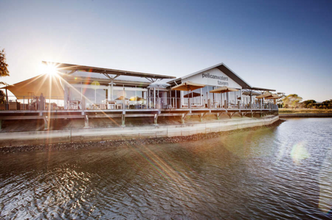 Pelican Waters Tavern - Accommodation Batemans Bay 2