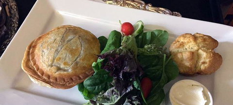 The Palm Court Tea Salon - Accommodation Batemans Bay 9