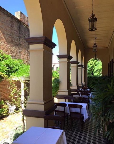 The Palm Court Tea Salon - Accommodation Batemans Bay 12