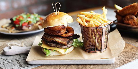 The Lake Brewhouse - Accommodation Batemans Bay 0