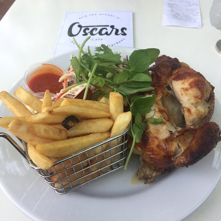 And The Winner Is Oscars - Accommodation Batemans Bay 0