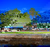 Tea Gardens HotelMotel - Accommodation Batemans Bay