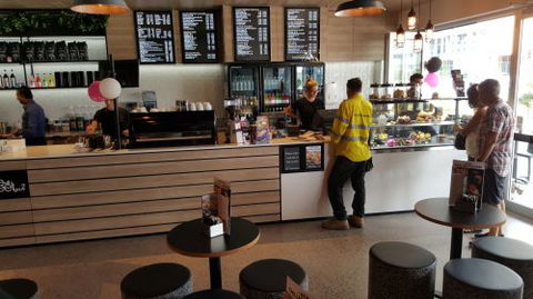 Coffee Club Pulse Birtinya - Accommodation Batemans Bay 1