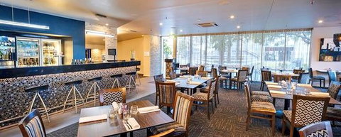 A Touch Of Salt Restaurant - Accommodation Batemans Bay 0