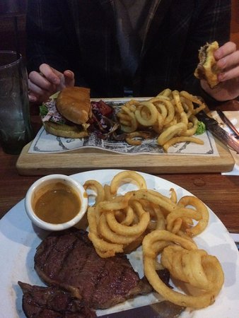 Hog’s Breath Cafe - Accommodation Batemans Bay 0