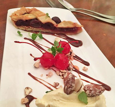 Amarok Bar & Restaurant - Accommodation Batemans Bay 14