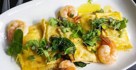 Paesano International Buffet - Accommodation Batemans Bay 10