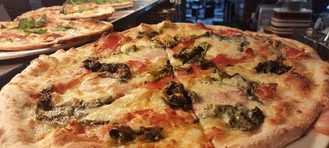 Paesano International Buffet - Accommodation Batemans Bay 3