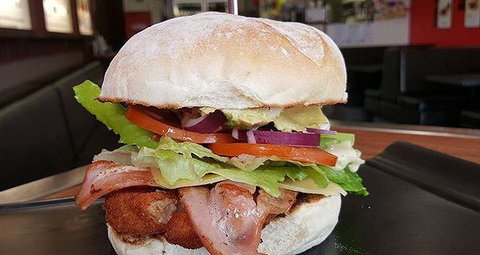 Speakeasy Kitchen Bar - Accommodation Batemans Bay 4