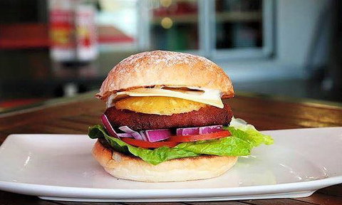 Speakeasy Kitchen Bar - Accommodation Batemans Bay 8