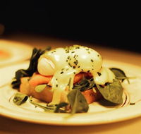 The London Burgers and Beers - Accommodation Batemans Bay