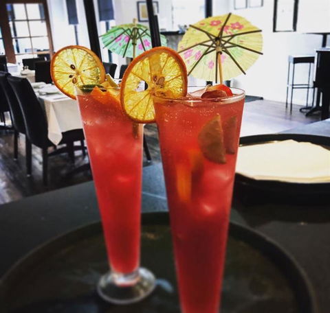 Chloe's Lounge & Restaurant - Accommodation Batemans Bay 7