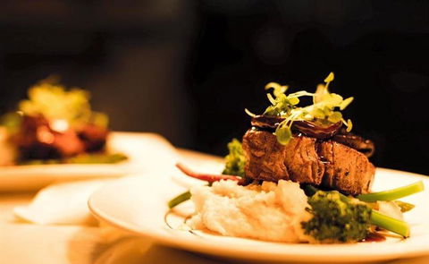 Lot 104 Espresso & Wine Bar - Accommodation Batemans Bay 2