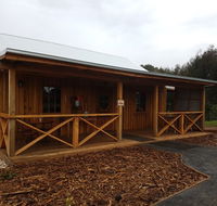 Thistle Hut - Accommodation Batemans Bay