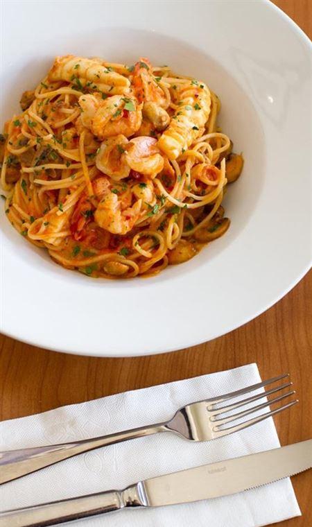 Voro Restaurant And Pizzeria - Accommodation Batemans Bay 4