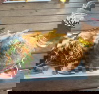 Noble Falls Tavern - Accommodation Batemans Bay