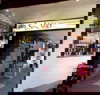 Sen Viet - Accommodation Batemans Bay