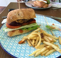 The Jolly Pig - Accommodation Batemans Bay
