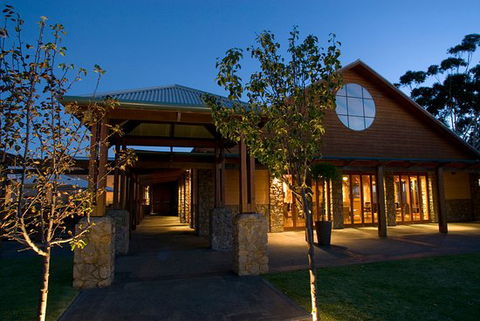 Xanadu Restaurant - Accommodation Batemans Bay 0